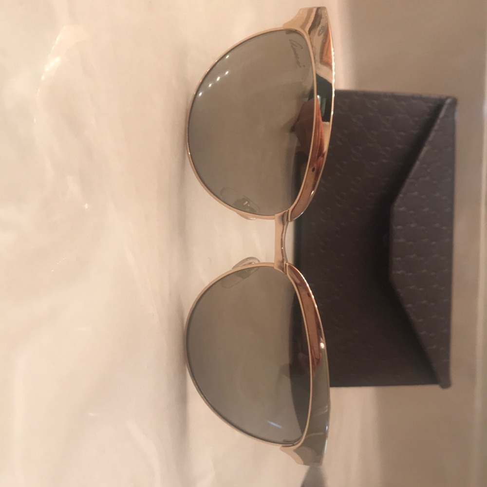 Gucci sunglasses worn once